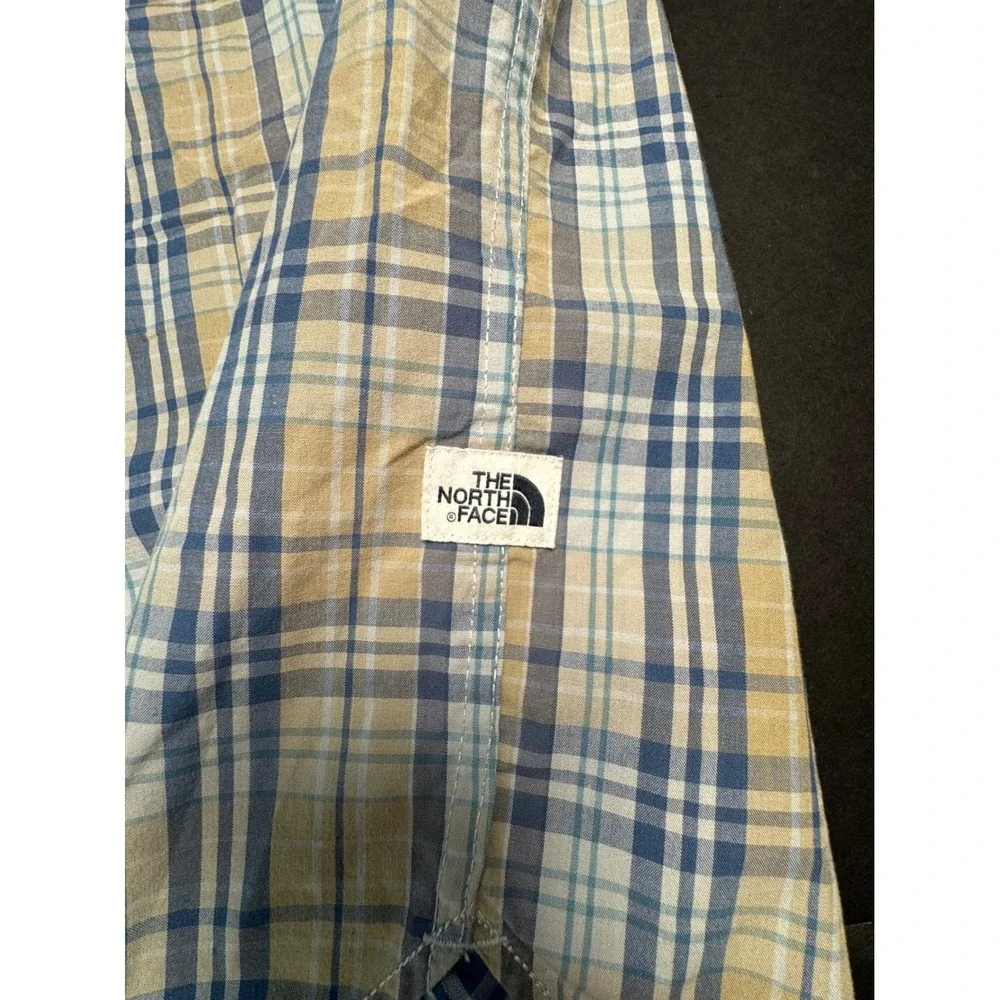 North‎ Face Men's XL Plaid Short Sleeve Button Front Shirt Blue Tan Cotton Blend
